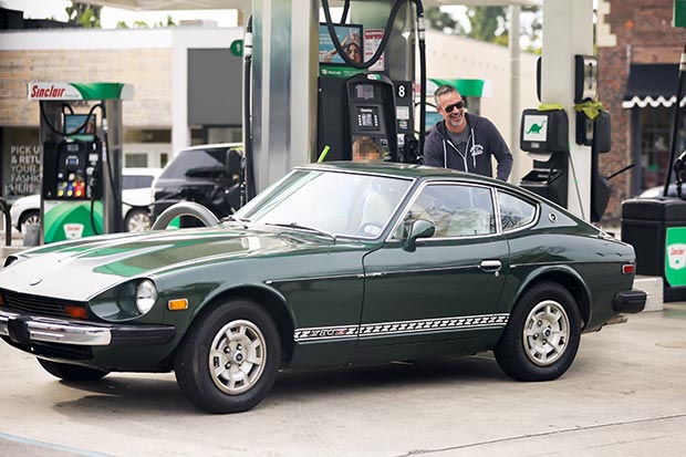 Beryl TV freddie-prinze-jr-datsun-drive-with-son-embed1 Freddie Prinze Jr. & Son Rocky With Classic Car: Photos – Hollywood Life Entertainment 