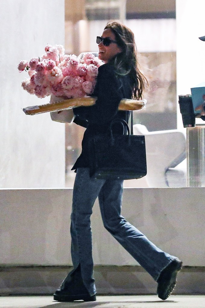 Ines De Ramon Carries Flowers On Valentine’s Day