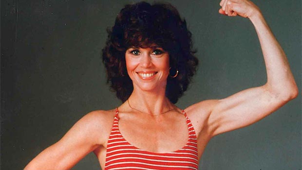 Jane Fonda, 85, verrät, dass sie immer noch Workout-Video-Routinen macht: „Dünn zu sein ist nicht gut“