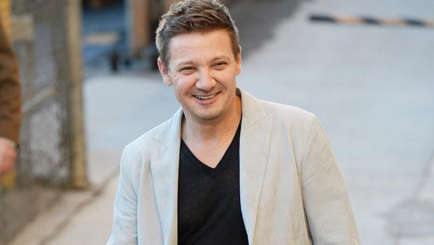Jeremy Renner Broke 30 Bones During Snow Plow Accident – Hollywood Life