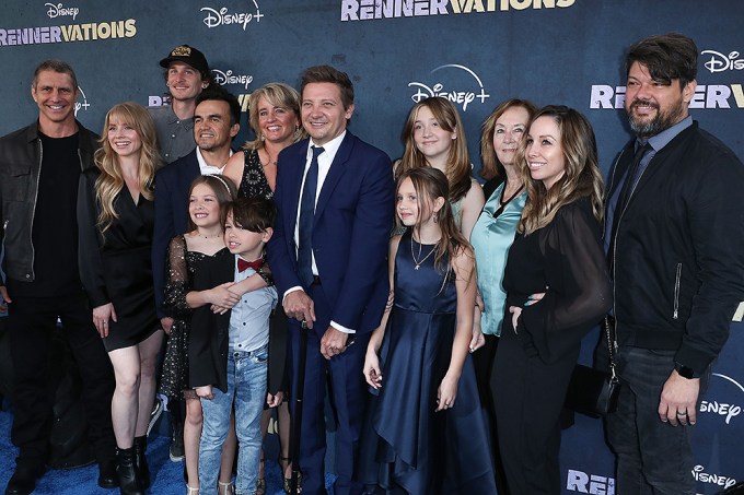 Jeremy Renner & his family at the ‘Rennervations’ premiere