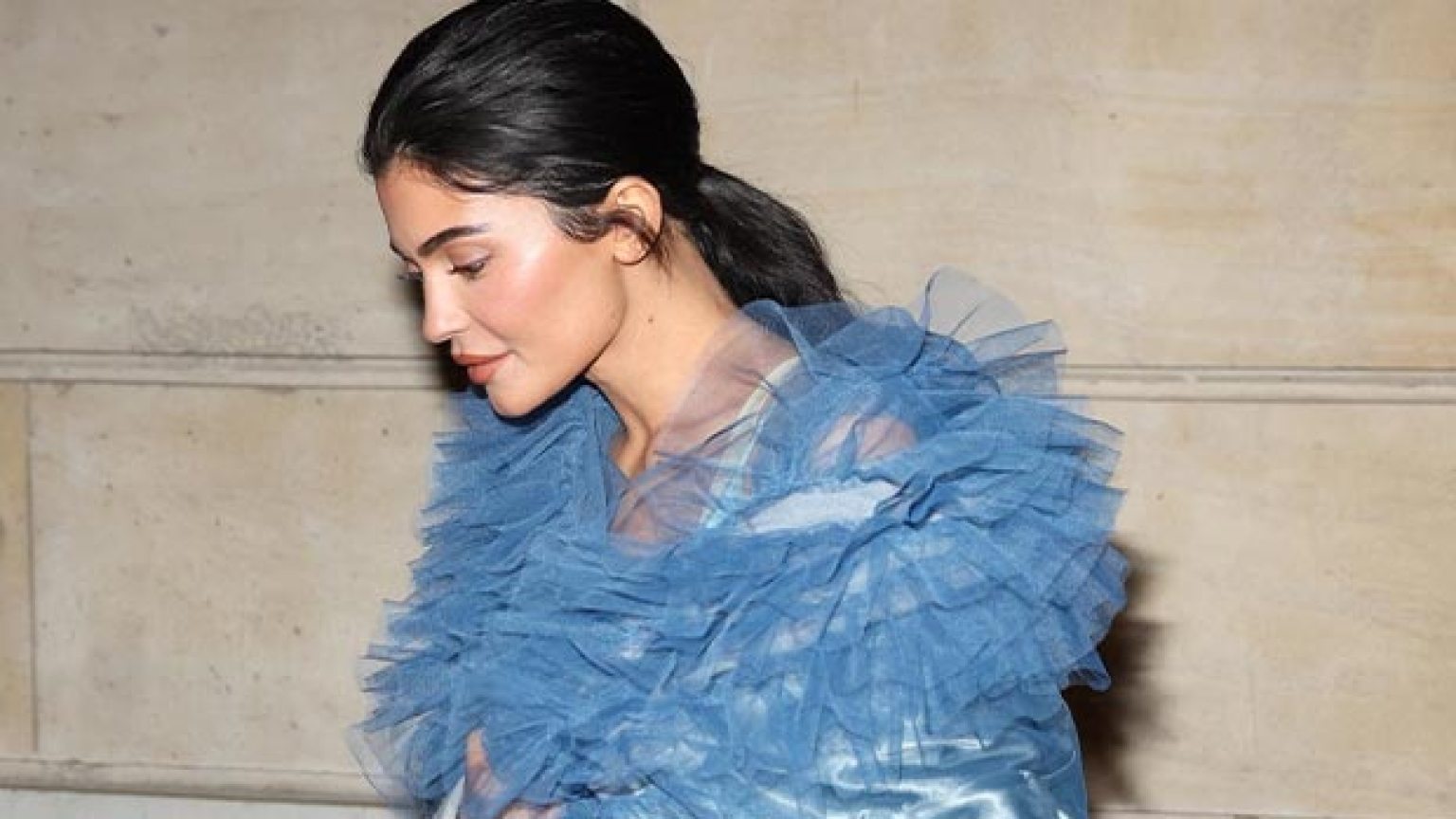 Kylie Jenner Wears Blue Tulle Dress At Maison Margiela In Paris: Photo ...