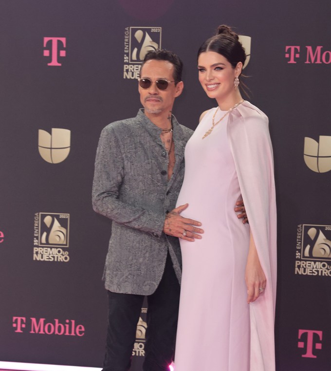 Nadia Ferreira shows off her baby bump