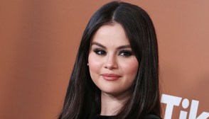 selena-gomez-brow-oil