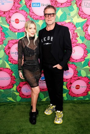 Tori Spelling, Dean McDermott, The Stand for Kids Gala supporting The Luskin Orthopaedic Institute for Children at Universal Studios Backlot in Los Angeles, CA, USA on June 10 2023.
Stand For Kids Gala Supporting The Luskin Orthopaedic Institute For Children - LA, Los Angeles, United States - 10 Jun 2023