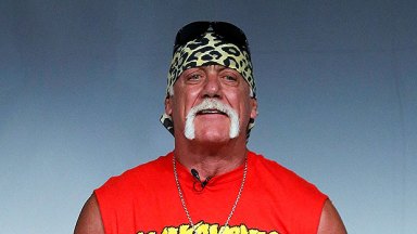 Hulk Hogan WWE Raw'da Sürpriz Görünüyor: İzle – Hollywood Life