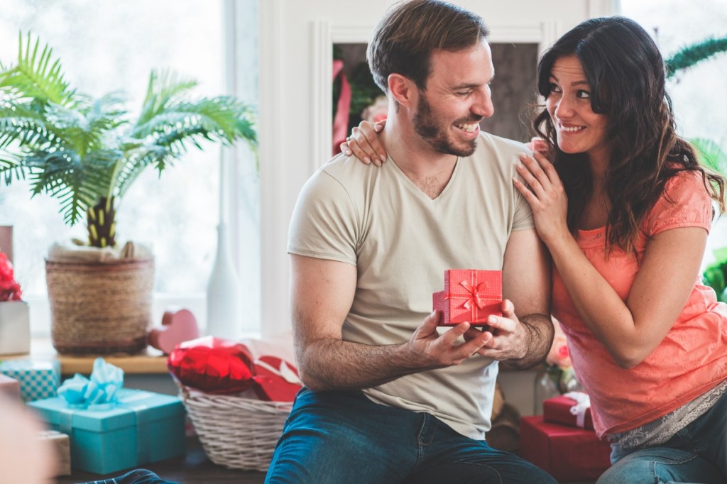 highest-rated valentines day gifts for him