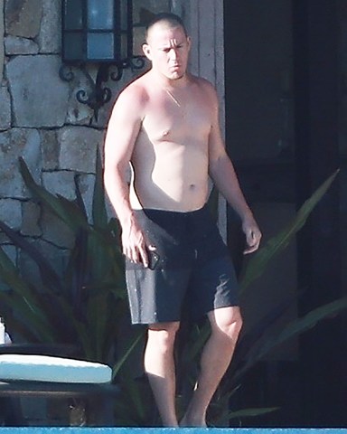 Cabo San Lucas, MEXICO  - *EXCLUSIVE*  - Channing Tatum is spotted spending some time off with his daughter Everly Tatum and famous friends Adam Levine and Behati Prinsloo in Mexico.  SHOT ON 03/30/2019

Pictured: Channing Tatum

BACKGRID USA 2 APRIL 2019 

BYLINE MUST READ: HEM / BACKGRID

USA: +1 310 798 9111 / usasales@backgrid.com

UK: +44 208 344 2007 / uksales@backgrid.com

*UK Clients - Pictures Containing Children
Please Pixelate Face Prior To Publication*