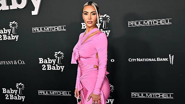 Kim Kardashian Poses In Pink Valentine’s Day SKIMS Lingerie: Photos – Hollywood Life