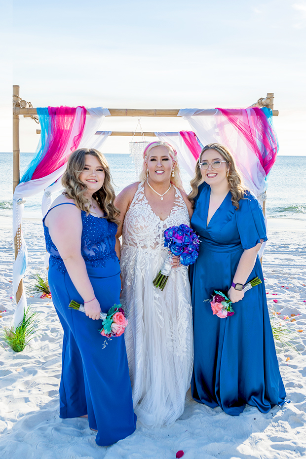 Mama June s 4 Daughters Attend Wedding See Dress Photos