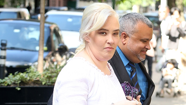 Mama June Wears Gorgeous White Dress To Exchange Vows With Justin Stroud On The Beach: Photos