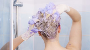 35,000 5-Star Reviews Don’t Lie: This Purple Shampoo Is A Game-Changer For Brassy Blondes