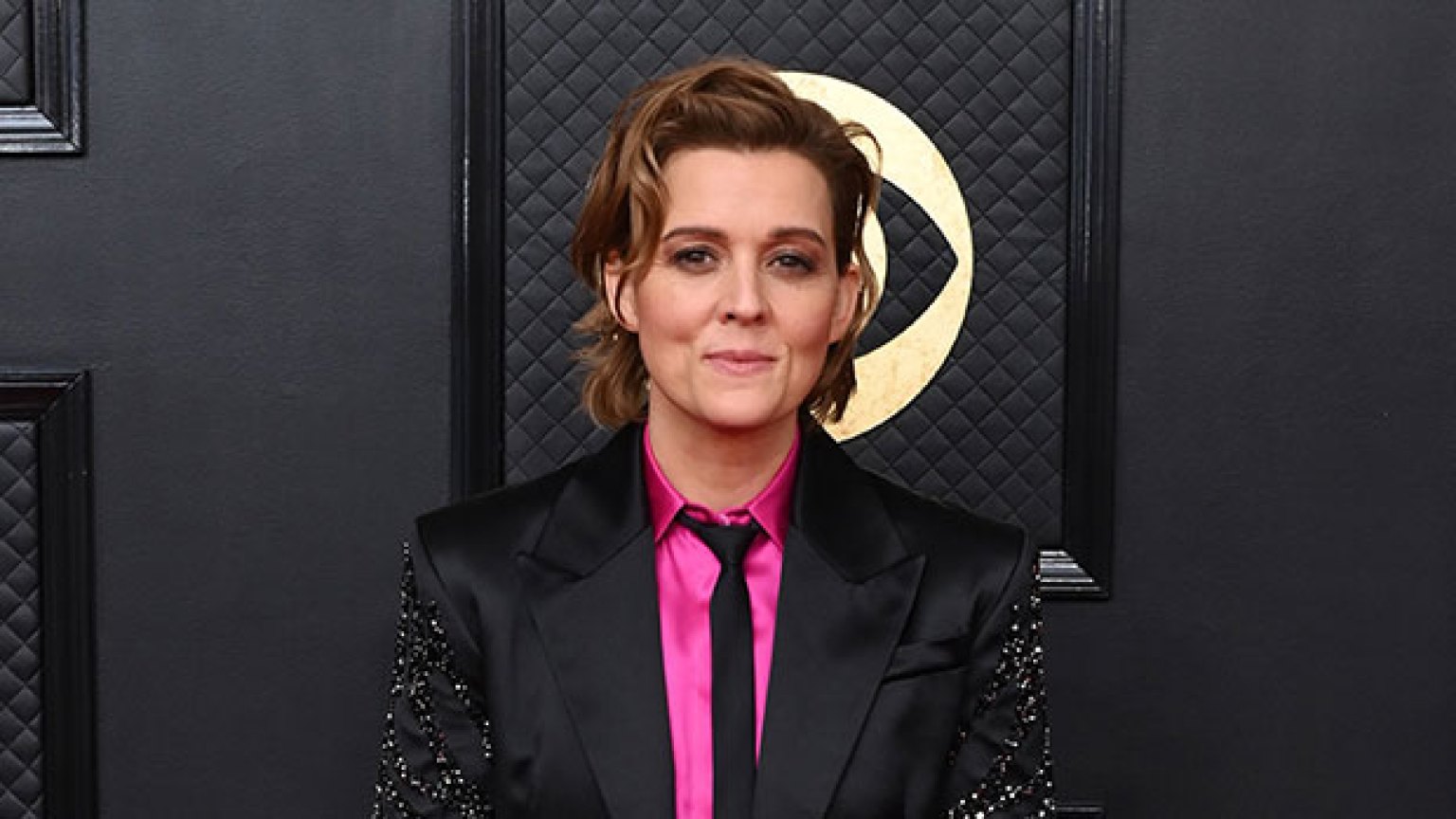 Brandi Carlile At The Grammys 2023 See Her Suit & Performance