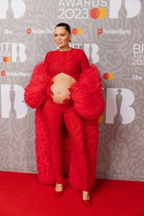 Jessie J, Brit Awards 2023 43. BRIT Ödülleri'nde Kırmızı halıda, Gelenler, The O2 Arena, Londra, Birleşik Krallık - 11 Şubat 2023
