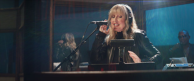 Donna Lewis super bowl ad