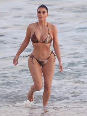 Kim Kardashian Wears Blue Bikini In SKIMS Campaign: Photos – Hollywood Life