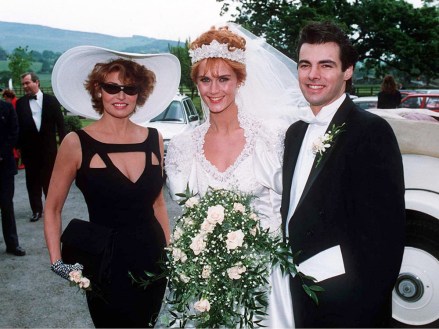 Raquel Welch with Rebecca Trueman and Damon Welch
MARRIAGE OF DAMON WELCH AND REBECCA TRUEMAN, YORKSHIRE, BRITAIN - JUN 1991