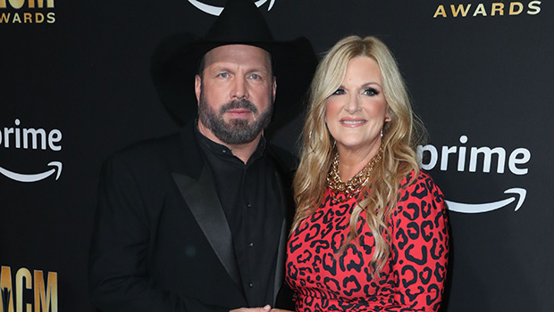 Garth Brooks & Trisha Yearwood: Photos Of the Couple – Hollywood Life