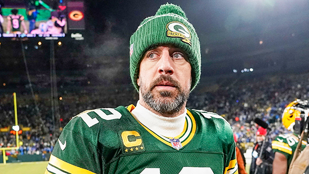 Star QB Aaron Rodgers says he intends to play for Jets after 18