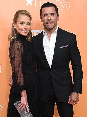 kelly ripa husband podcast