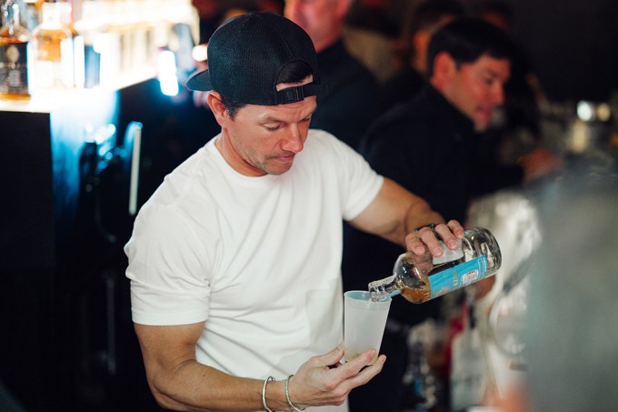Mark Wahlberg Pours Shots of Flecha Azul Tequila at La Neta Cocina y Lounge Grand Opening in Dallas