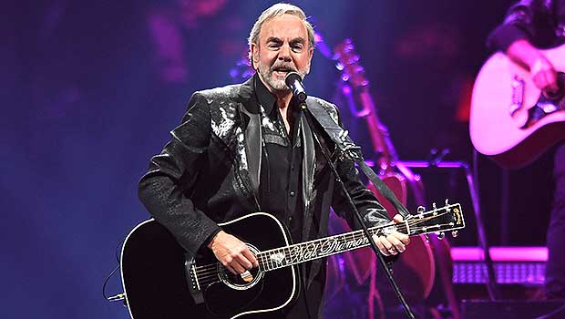 Neil Diamond Opens Up About His New Album and Living With Parkinson's  Disease - Parade