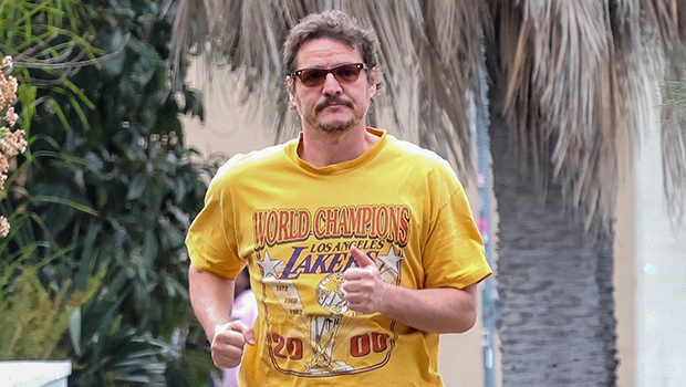 Pedro Pascal Runs To His Car While Out & About In Los Angeles: Photos ...
