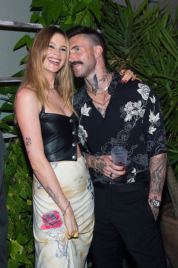 Behati Prinsloo, Adam Levine