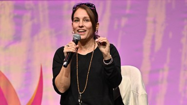 amy jo johnson