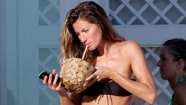 Gisele Bundchen Rocks Louis Vuitton Swimsuit For New Campaign: Photos –  Hollywood Life