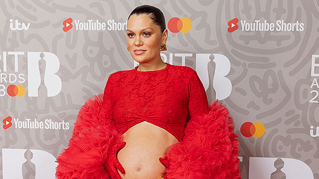 Jessie J pregnant