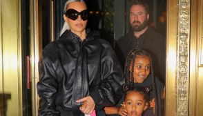 kim and chicago kissy face