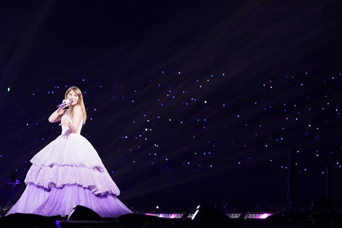 Taylor Swift’s Purple Gown
