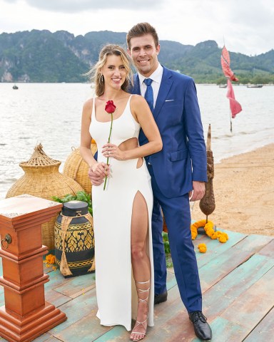 THE BACHELOR - “Finale and After the Final Rose” - It’s a crucial week in Thailand as Zach introduces Gabi and Kaity to his family. A live studio audience watches as Jesse Palmer sits down with Zach and his three final women to watch the emotional conclusion of his journey. MONDAY, MARCH 27 (8:00-11:00 p.m. EDT), on ABC. (ABC/Craig Sjodin)
KAITY, ZACH SHALLCROSS