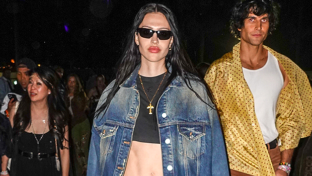 Amelia Hamlin Stuns In Tiny Crop Top With Oversized Denim Jacket & Baggy Jeans At Coachella: Photos