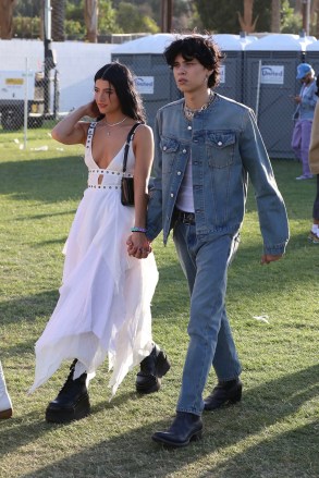 *EXCLUSIVE* Indio, CA  - Couple Landon Barker and Dixie D'Amelio arrive at the Coachella Music Festival in Indio to watch Blink 182.Pictured: Landon Barker, Dixie D'AmelioBACKGRID USA 14 APRIL 2023 USA: +1 310 798 9111 / usasales@backgrid.comUK: +44 208 344 2007 / uksales@backgrid.com*UK Clients - Pictures Containing ChildrenPlease Pixelate Face Prior To Publication*