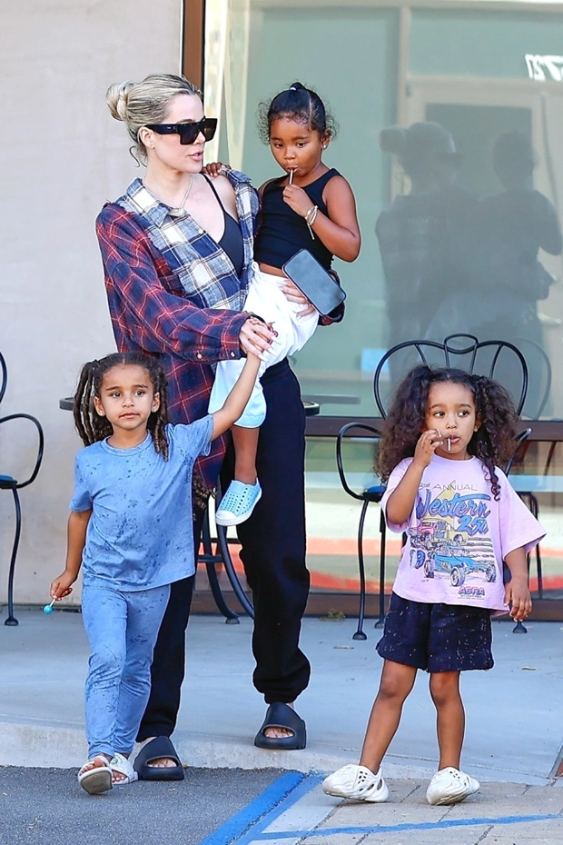 Khloe Kardashian, Children