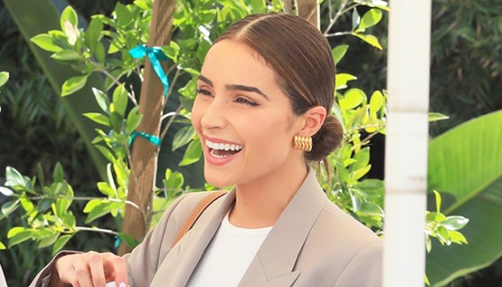 Olivia Culpo – Hollywood Life