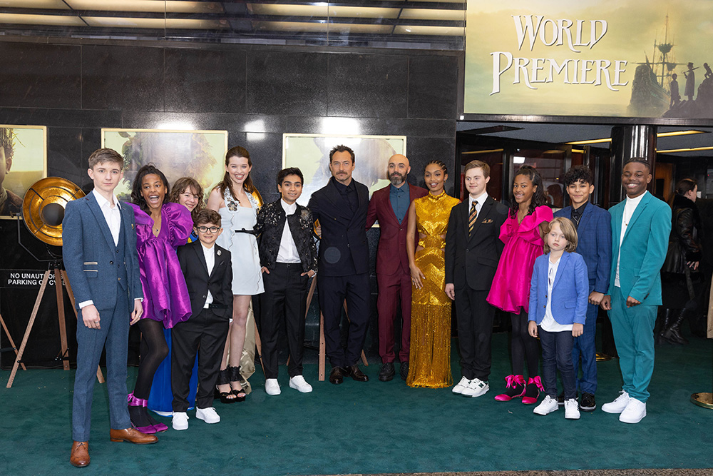 Peter Pan and Wendy Premiere SS