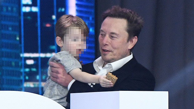 Elon Musk Plays With His & Grimes’ Son In Rare New Photos – Hollywood Life