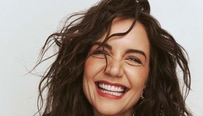 katie holmes suri glamour