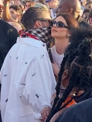 Indio, CA  - *EXCLUSIVE*  - Kendall Jenner and Bad Bunny show some PDA at the Coachella Music Festival in Indio, CA

Pictured: Kendall Jenner, Bad Bunny

BACKGRID USA 16 APRIL 2023 

USA: +1 310 798 9111 / usasales@backgrid.com

UK: +44 208 344 2007 / uksales@backgrid.com

*UK Clients - Pictures Containing Children
Please Pixelate Face Prior To Publication*