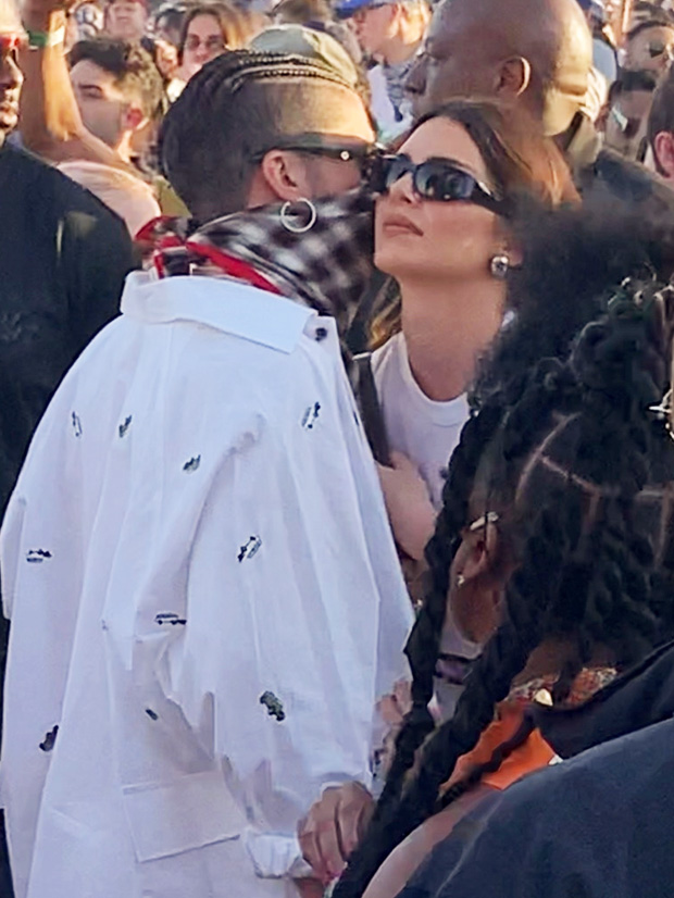 Kendall Jenner & Bad Bunny Get Cozy At Coachella 2023 Photos