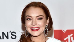 lindsay lohan baby bump