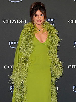 Priyanka Chopra Wows In Green Gown At 'Citadel' Premiere: Photos   Hollywood Life