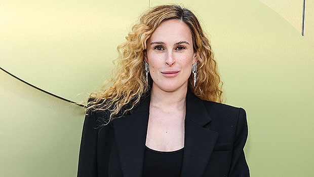 Read more about the article Rumer Willis Reveals Plans For ‘Unmedicated Childbirth’ – Hollywood Life