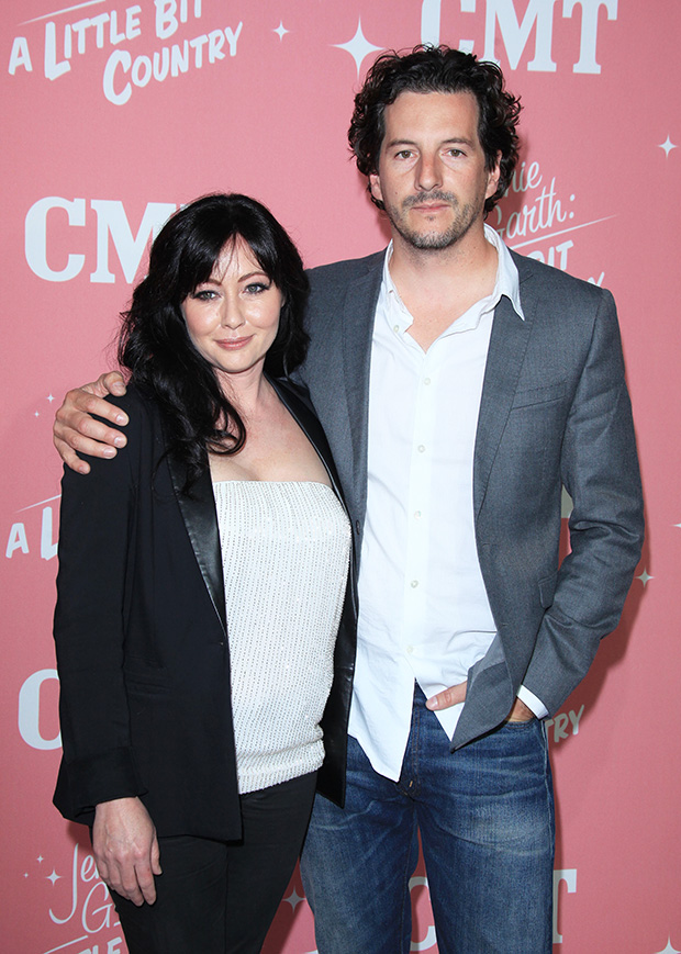 Shannen Doherty and husband