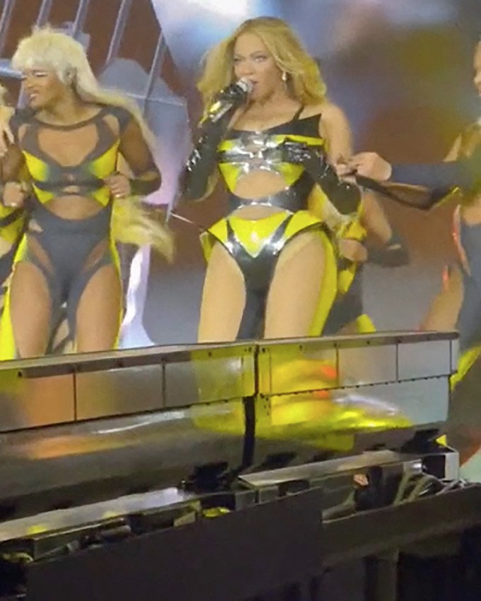 Beyonce Singing