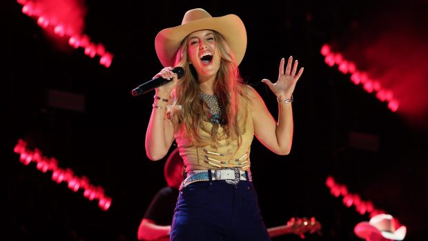 Lainey Wilson: 5 Things To Know About CMA Awards Host & Country Singer