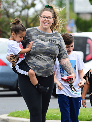 Kailyn Lowry s Son Isaac Finds Her Sex Toys Suggests Condom